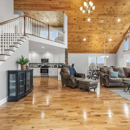 Panoramic Perch Villa